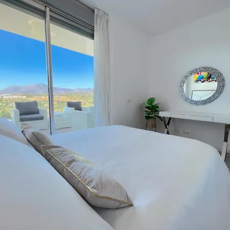 Oceana Views Apartment